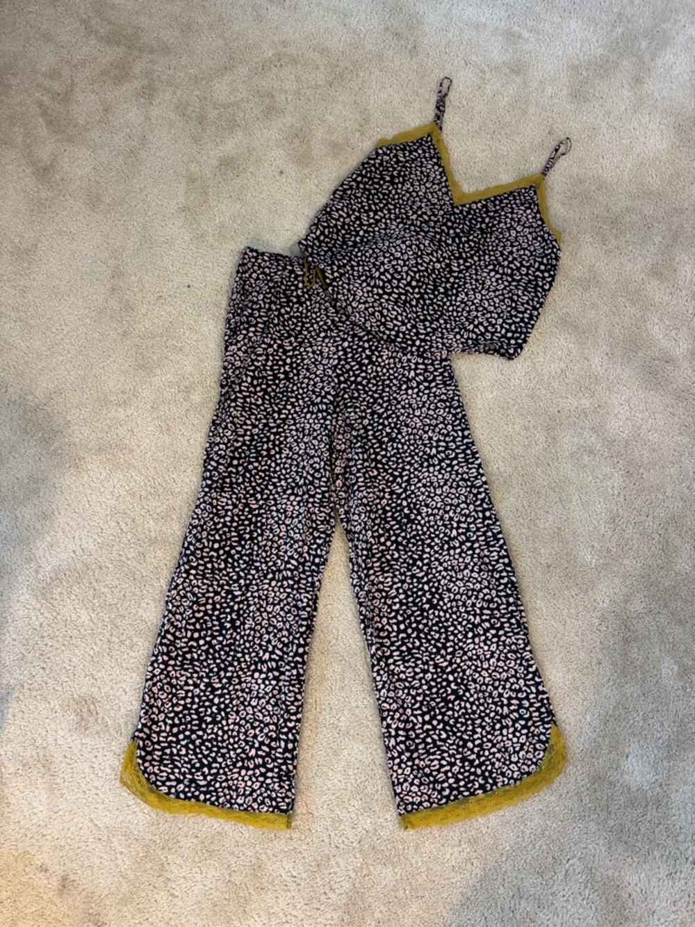 Victoria’s Secret Black/Pink Printed Cami & Wide-Leg Pant with Gold Trim PJ Set